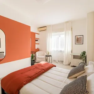 Maison Lumiere, Design 5 Min From Tiburtina Station Roma