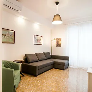Apartamento Vatican Museums Roomy, Roma